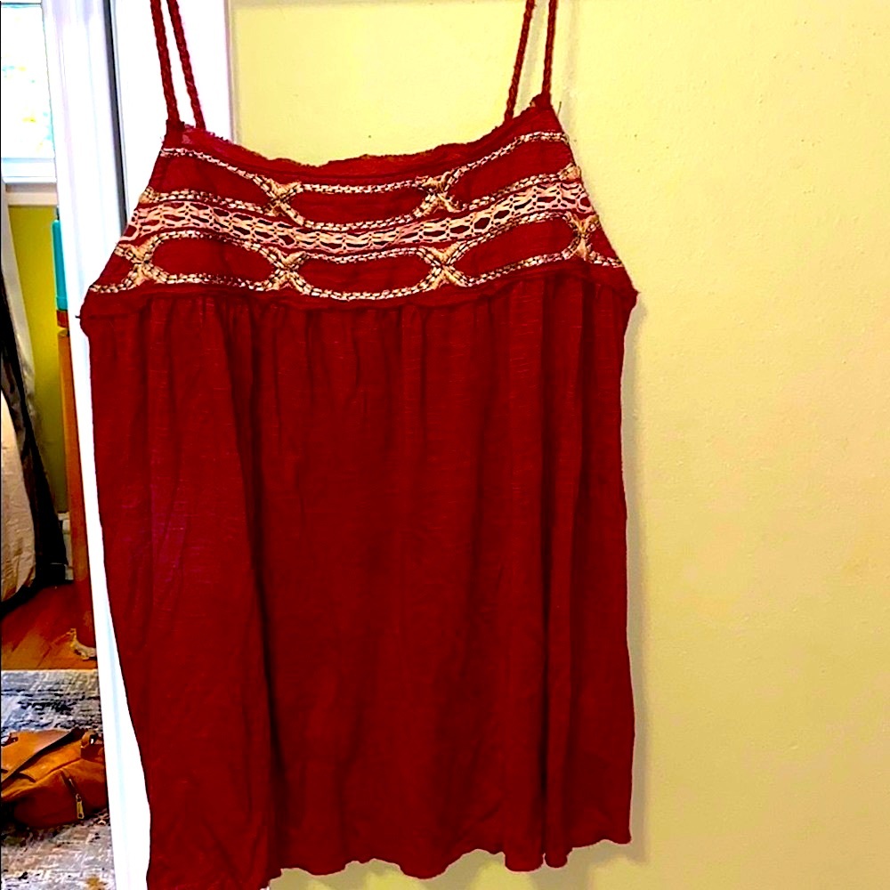 AE Women’s Adorable Festival Boho Maroon Top⭐️☮️